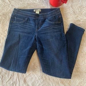 Democracy jeans size 6 elastic waist band